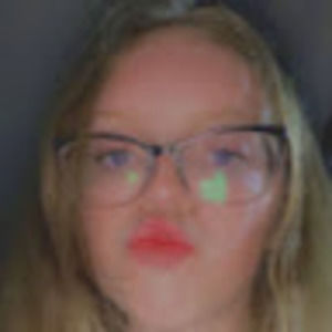 Meet your Posher, Amelia